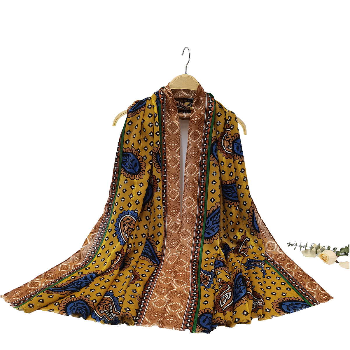 One-piece consignment of new cross-border exclusive fashionable and versatile cotton and linen soft satin printed scarves and shawls factory wholesale details Picture