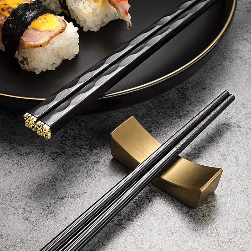 Youshengmeidi Shuangshihui kitchenware Wholesale Household high-quality appearance alloy chopsticks, one pair per person, heat-resistant Specification image