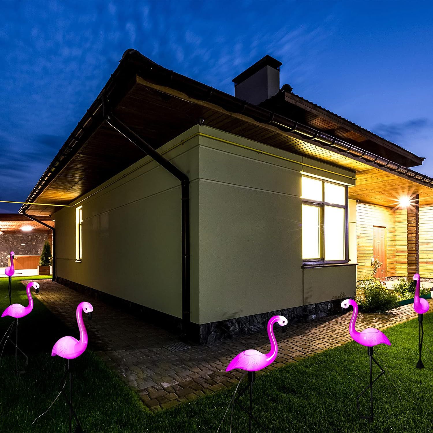 New solar-powered flamingo ground socket lights, landscape lights, courtyard atmosphere lights, outdoor lighting fixtures, and lawn decorative lights details Picture