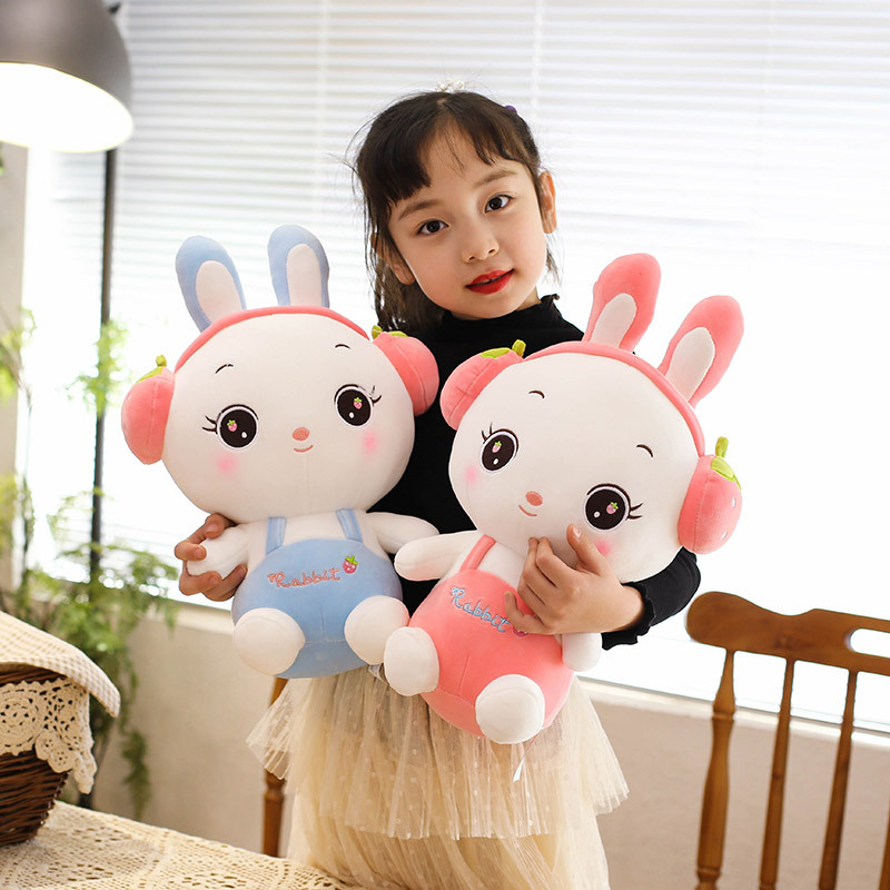 娃娃公仔实物图