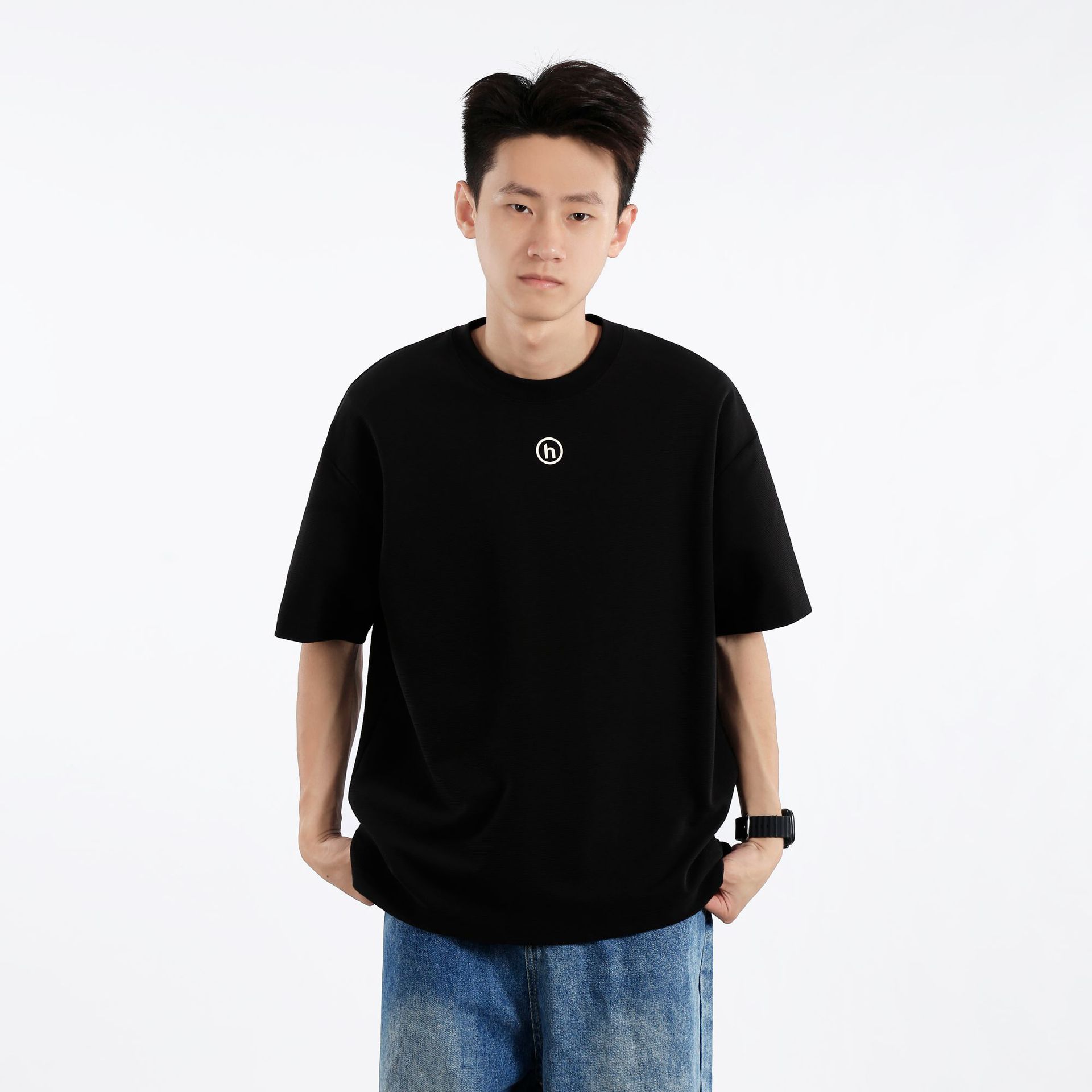 Anti-wrinkle texture letter-printed short-sleeved T-shirt for men, a summer heavyweight loose round-neck simple half-sleeved T-shirt brand Application Scenario