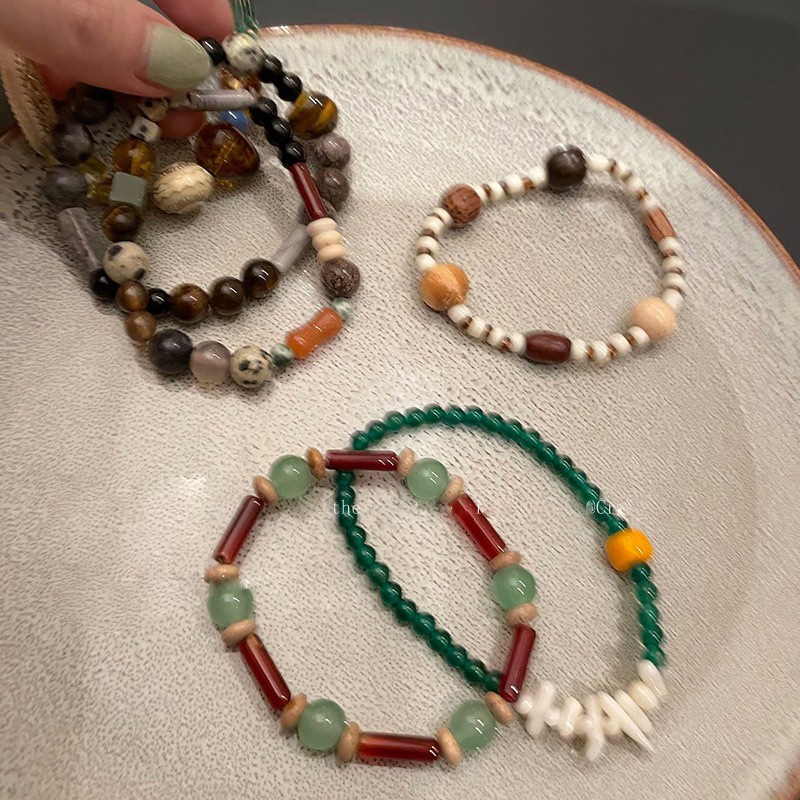 Natural Agate Beaded Bracelet Does Not Fade Women's Summer Bracelet Niche High-End Sense Ceramic Bracelet Bracelet Wholesale Application Scenario