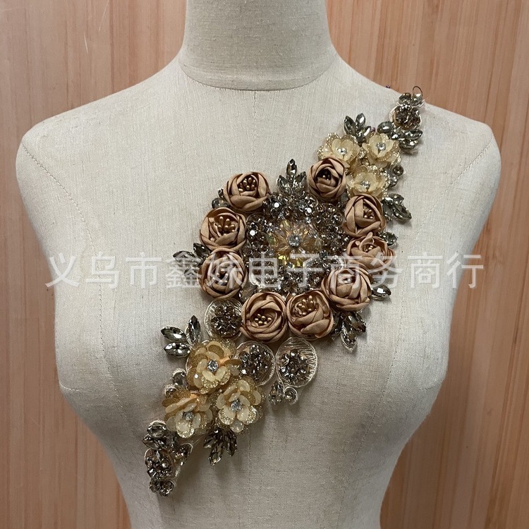 2022 New style wholesale Handmade DIY water diamond pearl 9 flower buds 39CM*10CM floral applique Item Picture