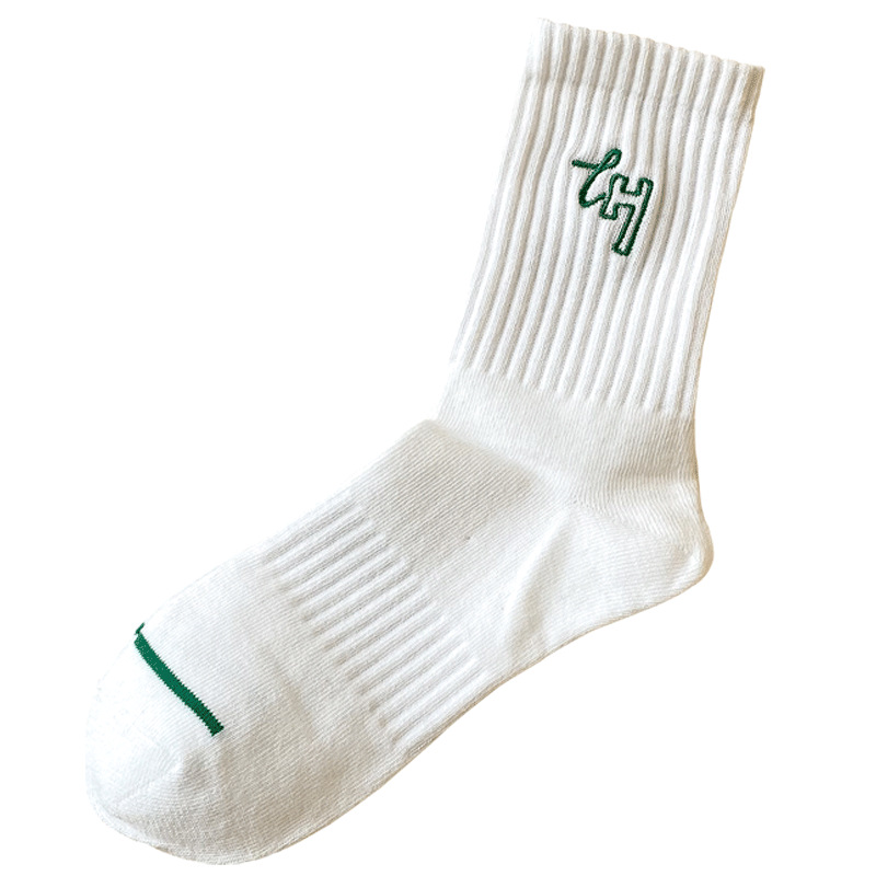 Sock stall, one-piece consignment, mid-calf socks for men, autumn and winter casual sports, combed cotton long socks, men's socks, embroidered solid color cotton socks, one-piece consignment Item Picture
