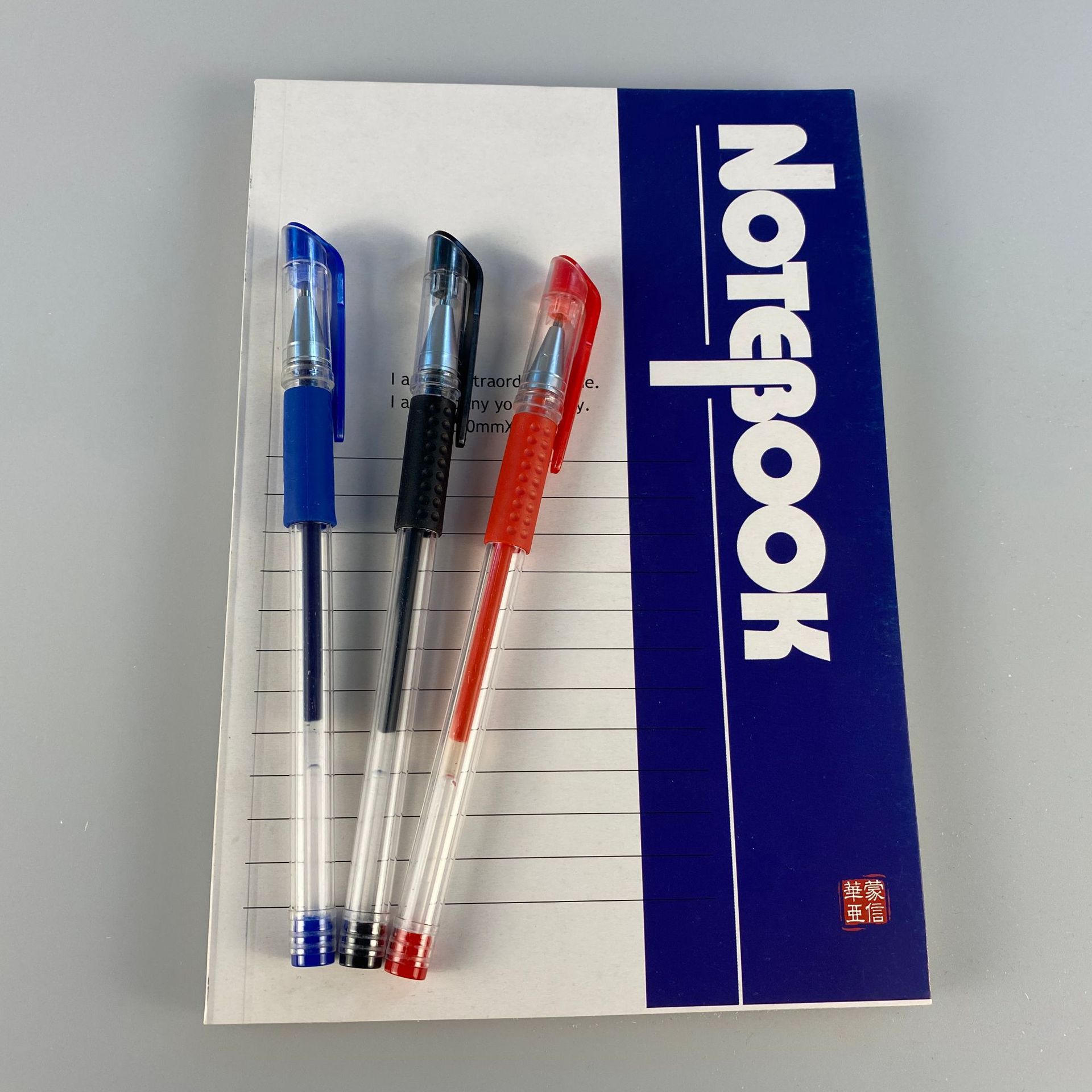 Wholesale Neutral Pen Carbon Pen Student Exam Black Water-Based Pen Ballpoint Pen European Standard 0.5Mm Bullet Refill Application Scenario