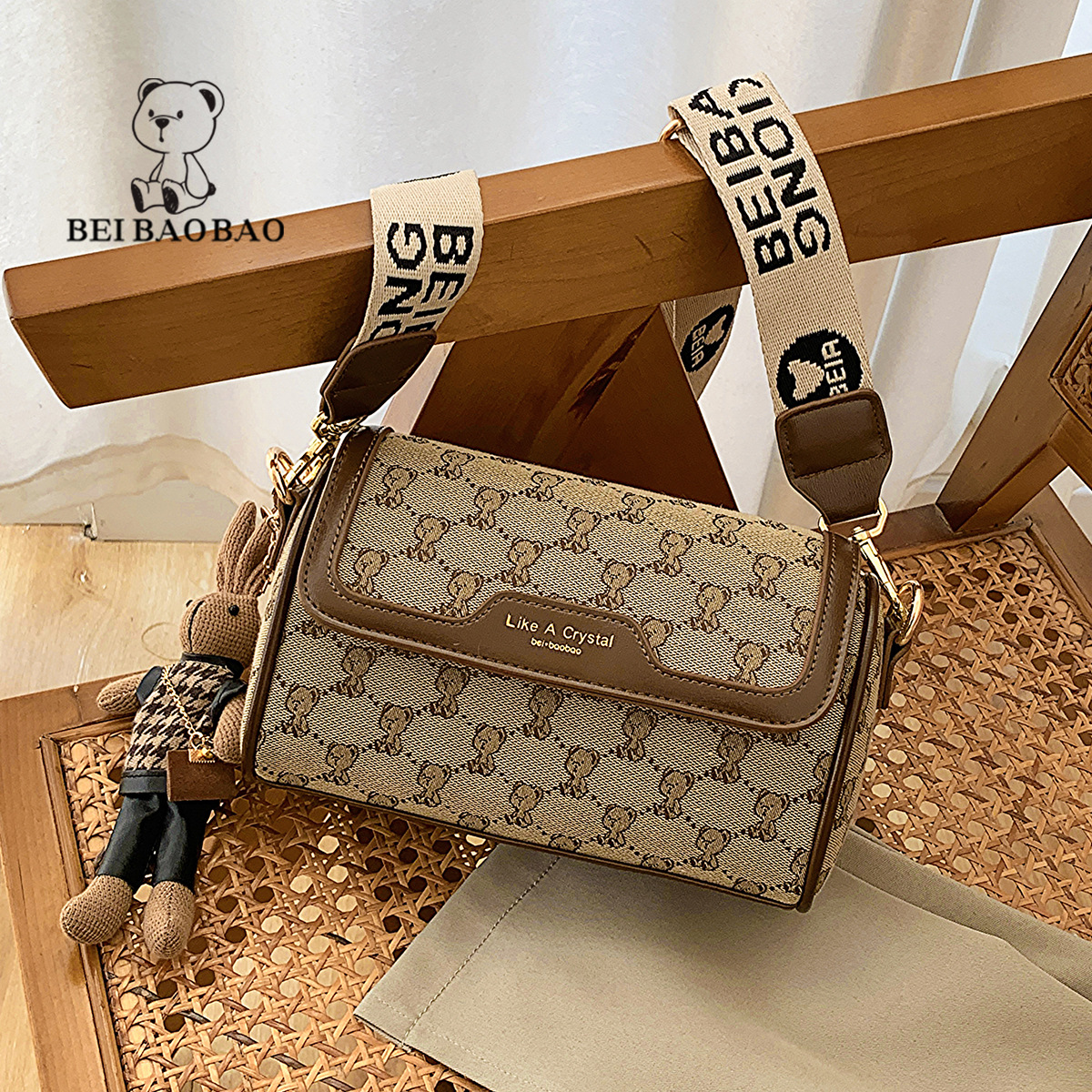Bag source factory bags, small square bags, cute girls' bags, original simple single-shoulder bags by Little Bear details Picture