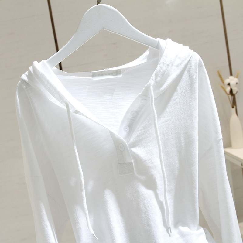 White hooded long-sleeved T-shirt for women, Spring and Autumn 2025 new style. Loose and slimming. Pair it with a bamboo cotton base layer for a trendy top details Picture