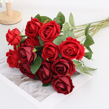 仿真玫瑰花单支绒布手感玫瑰假花家居婚庆装饰人造红玫瑰花束批发