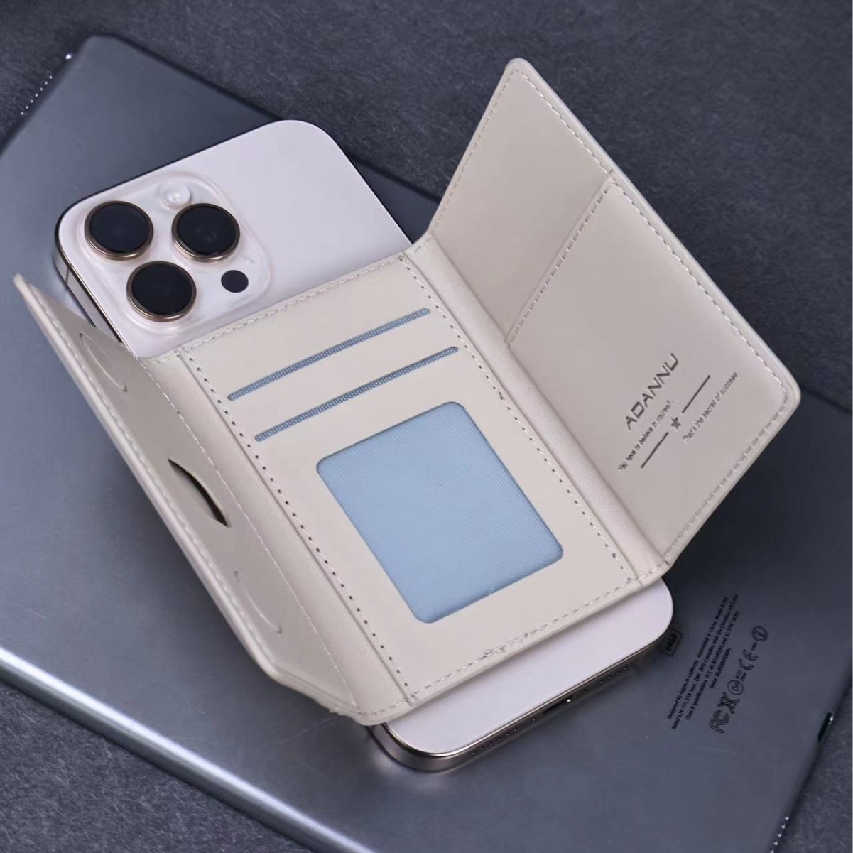 For Iphone Three-Fold Magnetic Card Bag Large Capacity Mobile Universal Magsafe Magnetic Card Bag Application Scenario