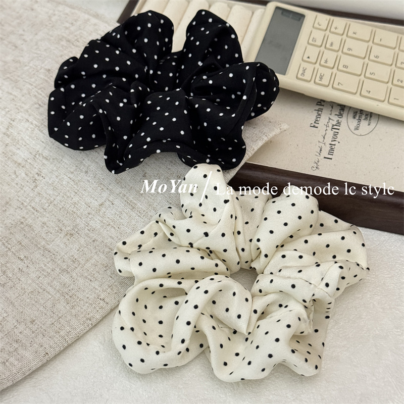 Senior Sense Network Red Black And White Polka Dot Large Hair Circle Ball Head Leather Band Small Retro Hair Rope Blogger With The Same Head Rope Specification drawing