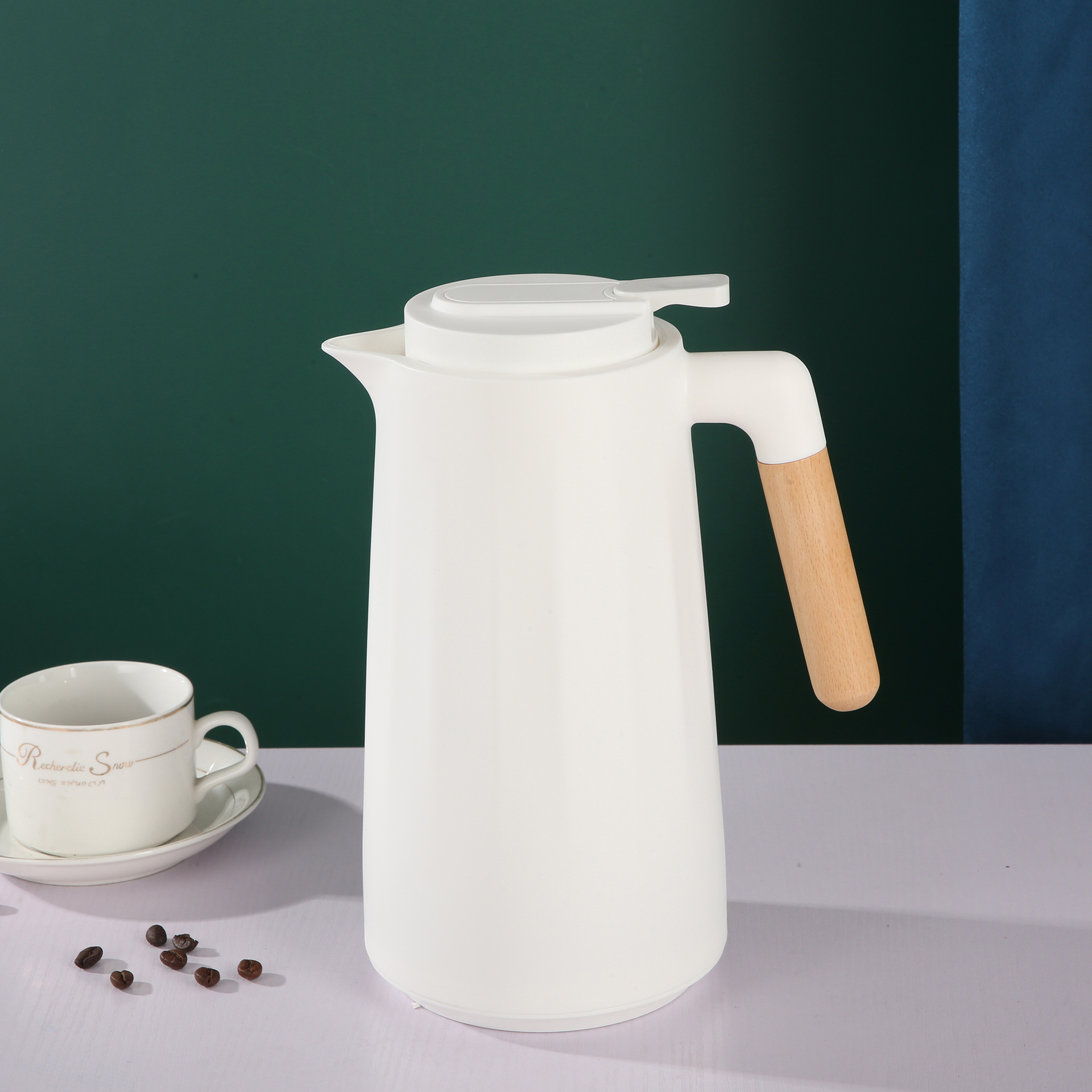 保温瓶/暖壶学生/热水壶暖水壶/红色保温壶/马岱杯产品图