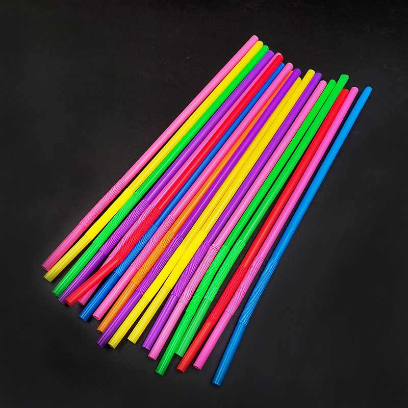 Wholesale of flexible and extended plastic straws for juice drinks and milk tea in stock, 100 pieces each in color Application Scenario