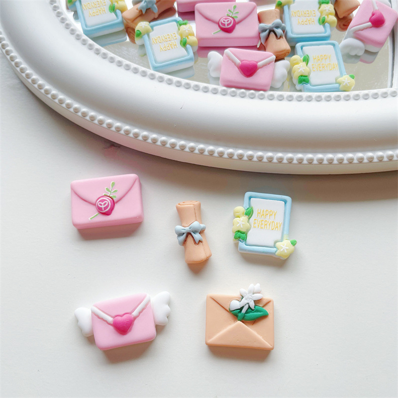 Resin Accessories Envelope Accessories Duck Mouth Clip Material Pack Refrigerator Soft Adhesive Patch Mobile Phone Case Pendant Diy Cream Glue Application Scenario
