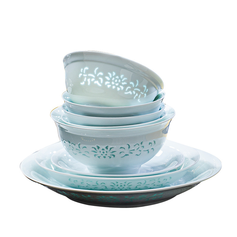Jingdezhen celadon exquisite underglaze colored ceramic tableware set, household rice bowl, plate, soup bowl, bowl, plate, bowl and chopsticks combination Item Picture