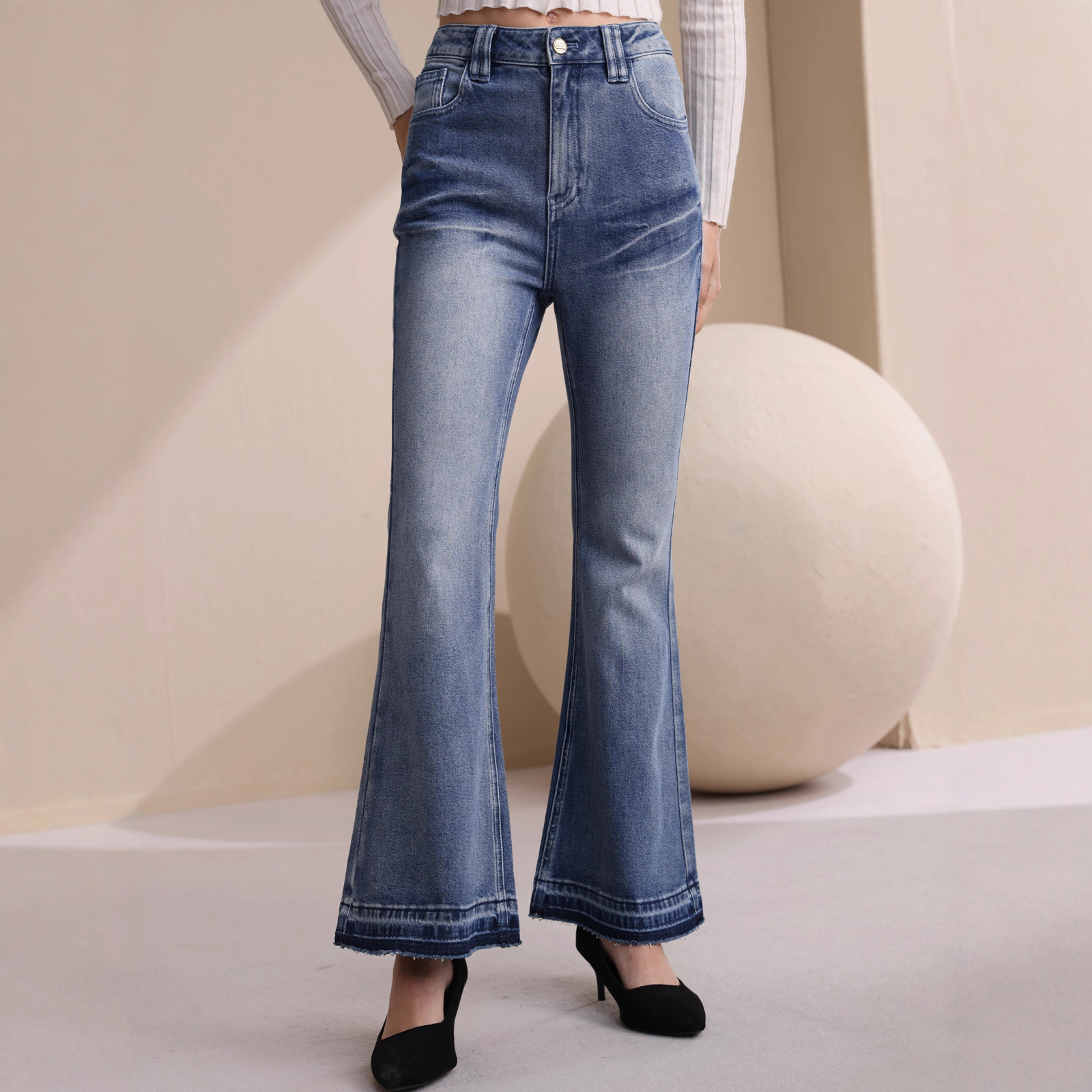 2025秋季新款时颖毛边喇叭裤高腰显瘦女士牛仔裤微弹女装牛仔长裤