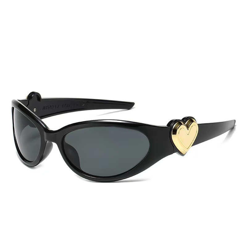 New cross-border fashion heart-shaped sunglasses, Internet celebrity personality Y2K millennium Spice Girl style jelly gummy heart sunglasses Item Picture