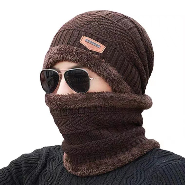 Autumn And Winter Men's Scarf Pullover Bib Two-Piece Cap Winterproof Cap Warm Earmuff Knit Cap Wool Cap Outdoor Men's Hat Item Picture