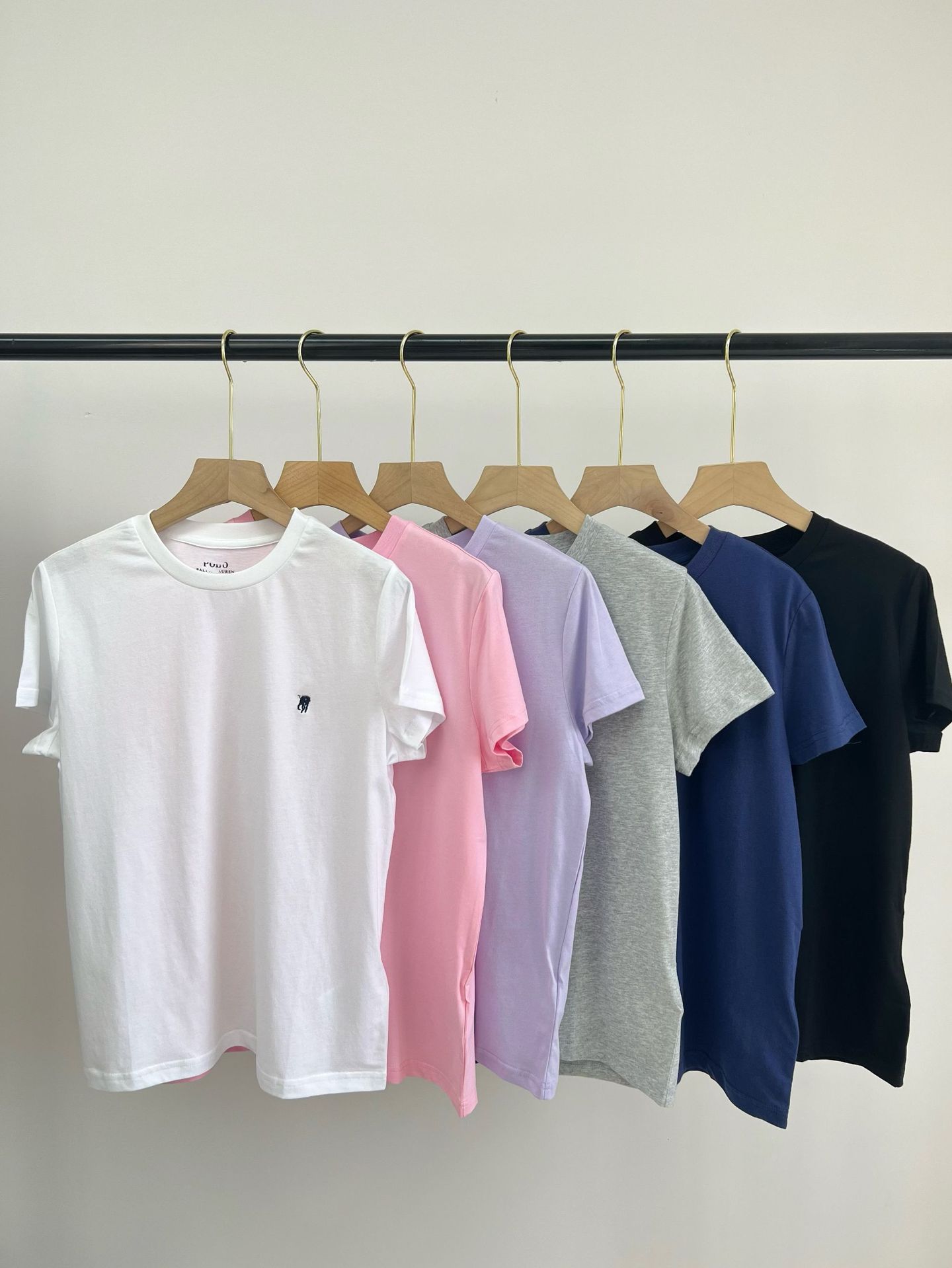 Xiaoma Summer 2022 New short-sleeved casual half-sleeved solid color round-neck pure cotton base layer for women in stock