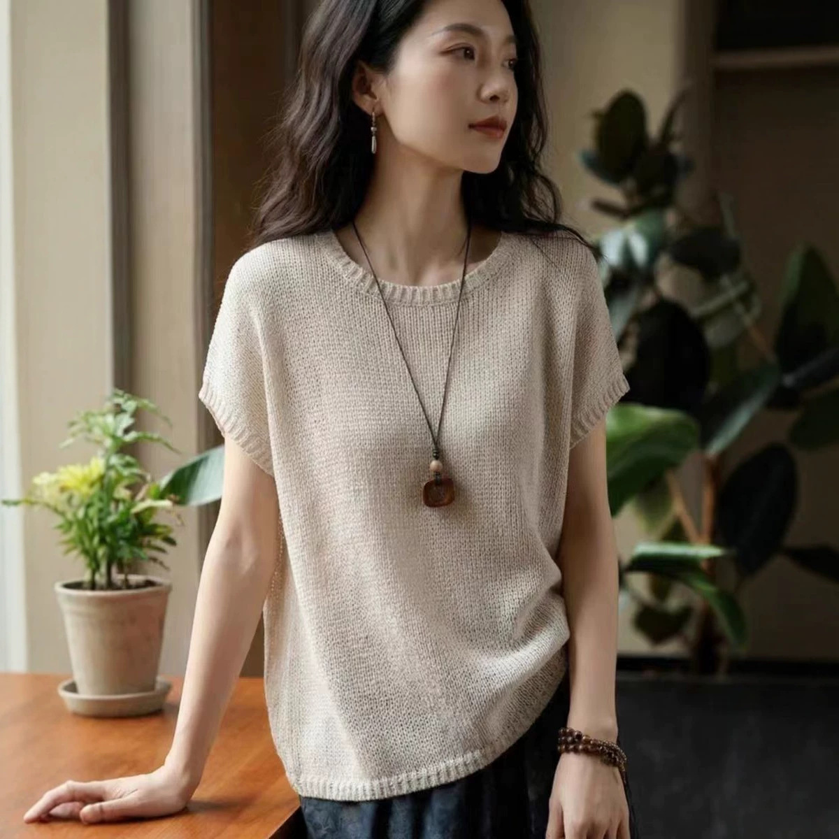 Cool and refreshing Tencel linen summer new knitted short-sleeved T-shirt for women, new round neck loose and breathable thin top for summer details Picture