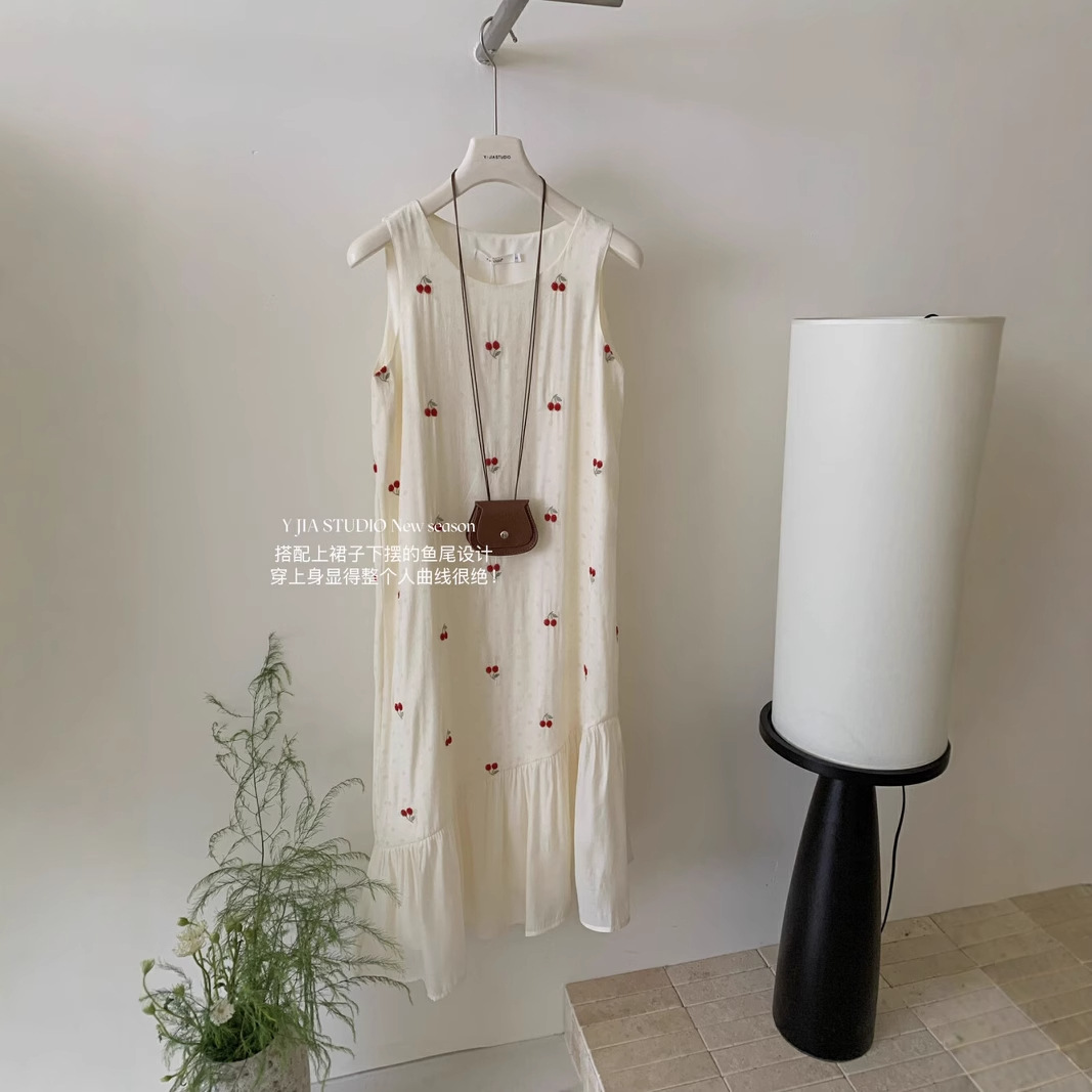 连衣裙/Dress/桑蚕丝吊群/连衣裙女收腰气质/真丝产品细节图