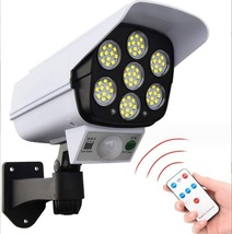 太阳能监控灯LED人体感应壁灯遥控式免布线假摄像头防贼路灯