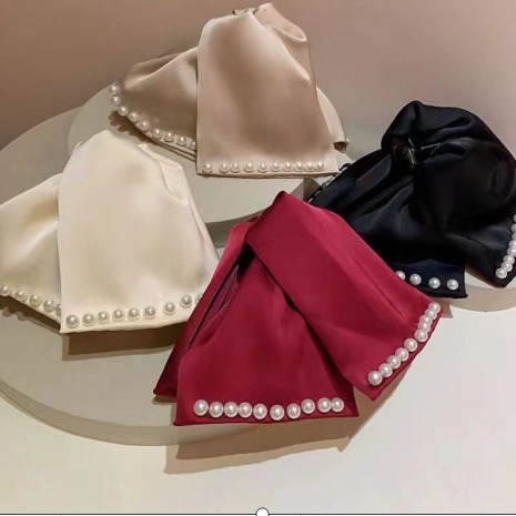 Vintage Pearl Bow Clip Women's Back Of Head Simple Disc Hair Clip Advanced Sense Shark Clip 2024 New Specification drawing