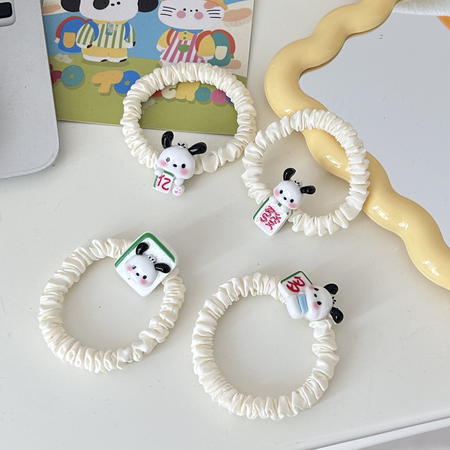 The cute and cartoonish "Mahjong Little Pa" hair band, the sweet and fun "Large Intestine" hair band, the "Prosperity Pacha" dog hair rope and hair accessory details Picture