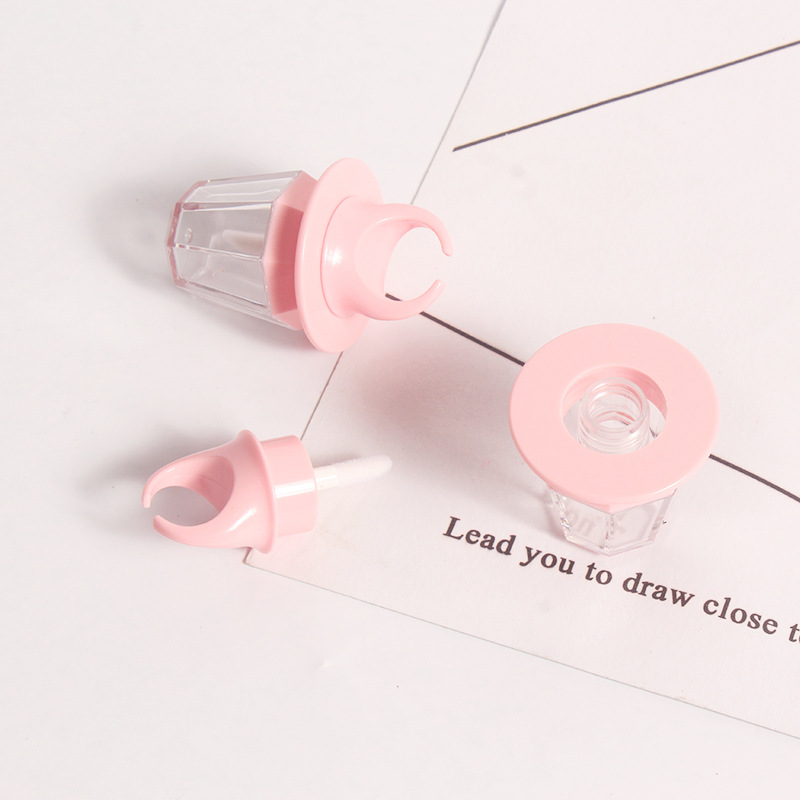 Cute pink ring lip gloss tube, large capacity 8ml lip gloss and lip gloss are available in stock details Picture