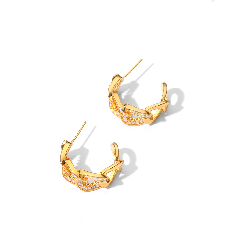 Nasha European and American copper-plated 18K real gold interlocking earrings for women with micro-inlaid zircon gold plating, high-end and niche earrings Item Picture