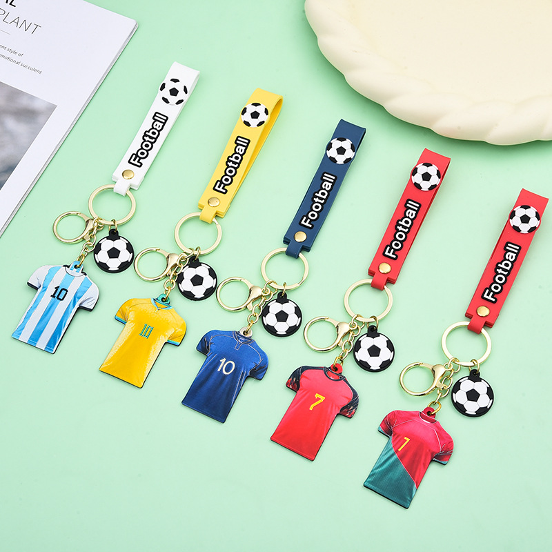 2023年足球杯明星球衣公仔钥匙扣球迷小礼品纪念品C罗世界杯挂件产品图