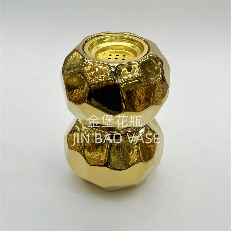Factory shipments Arabian vases, Indian handcrafted golden ceramic copper creative party supplies, home incense burners and ornaments Application Scenario