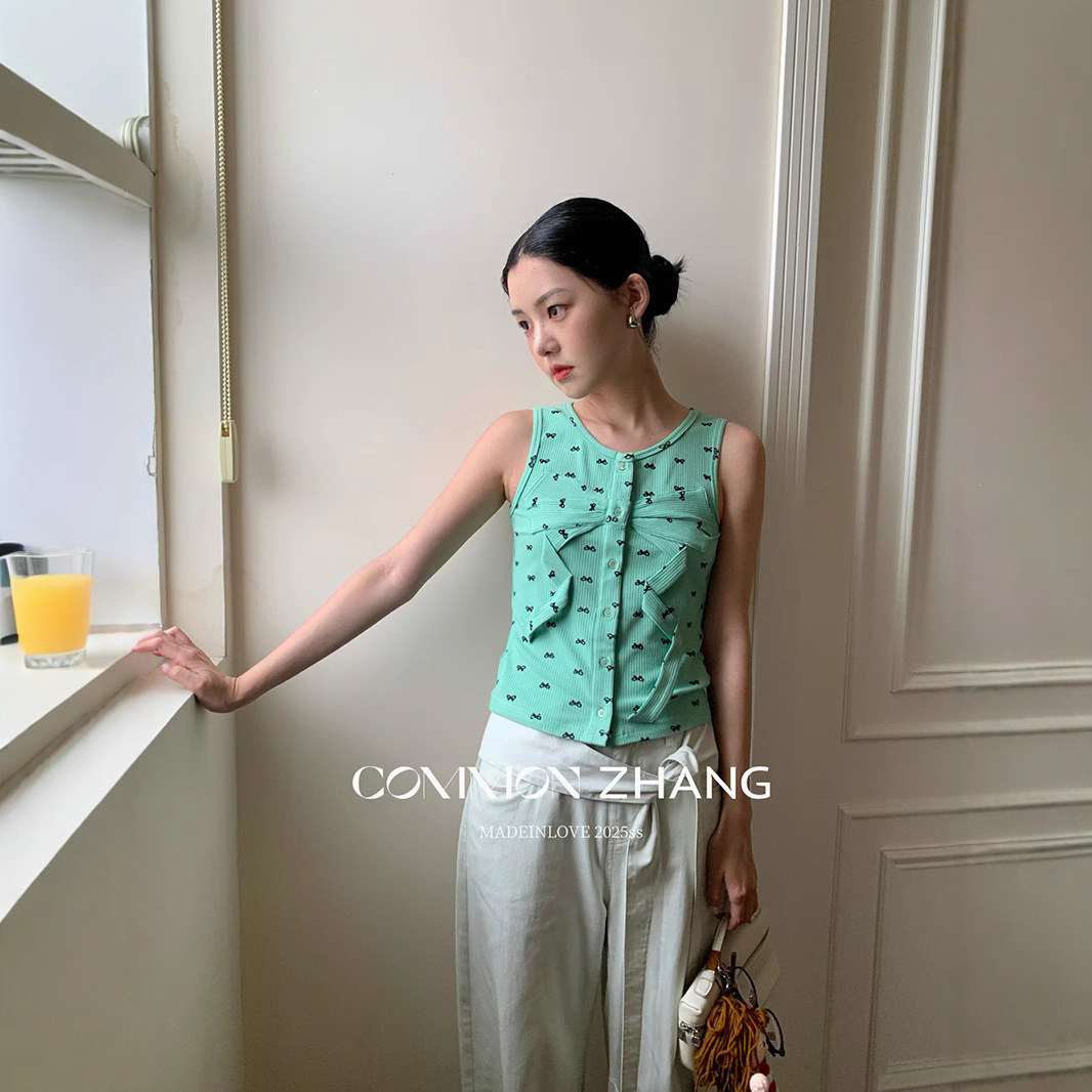 CZ ZHANG's summer Korean-style sweet and youthful girlish sleeveless round-neck bow polka dot blouse for girls A23876 Specification image