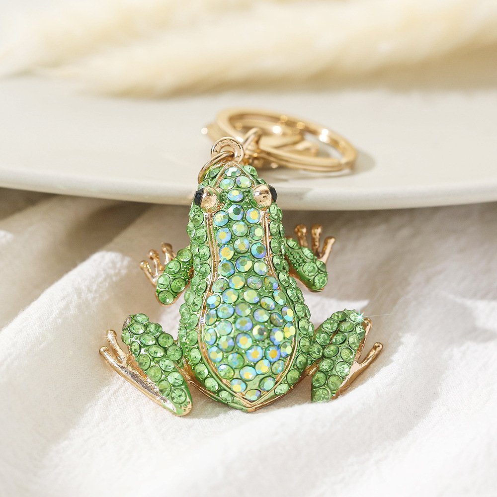 New frog pendant, European and American diamond-encrusted pendant, cute animal keychain wholesale, metal creative small gifts details Picture