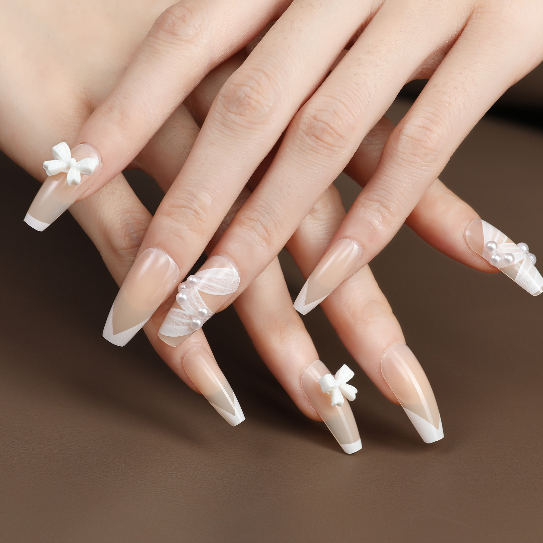 French-style artificial nails, 30 pieces of finished nail pieces, hand-worn nail art nail pieces, wholesale in stock, with tool kits included Item Picture