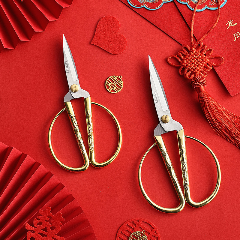 Stainless steel dragon and phoenix scissors, festive dragon and phoenix scissors, ribbon-cutting scissors, household tailor scissors, vintage small scissors wholesale details Picture
