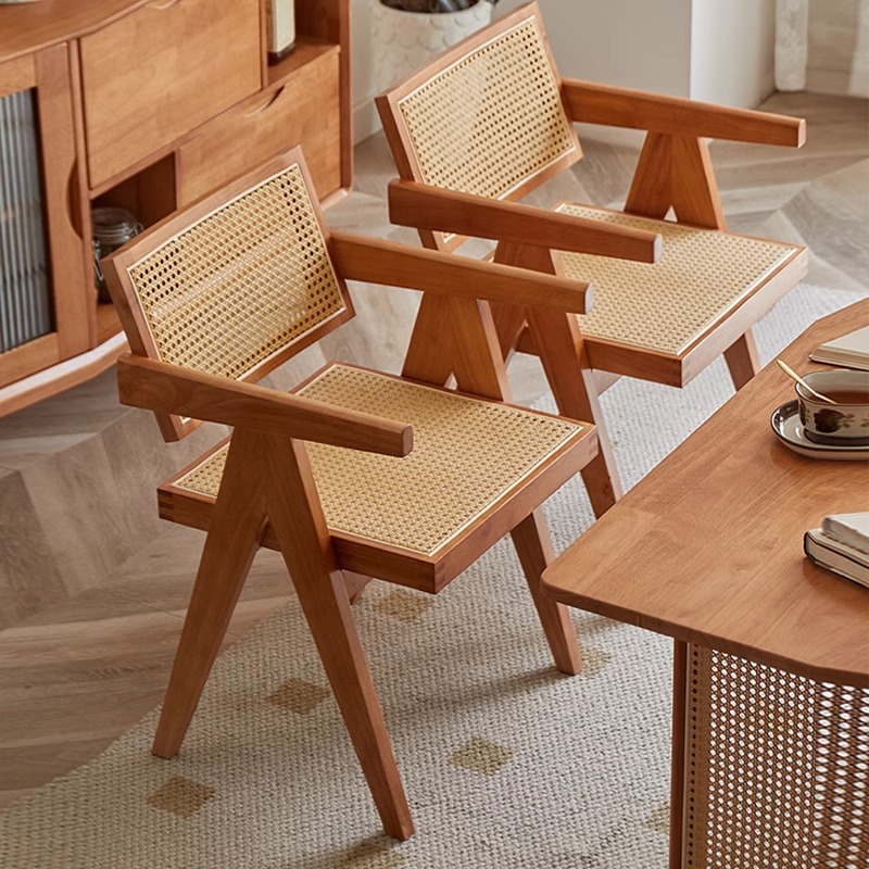北欧侘寂风昌迪加尔藤编椅子实木餐椅家用餐桌椅扶手藤椅靠背凳子