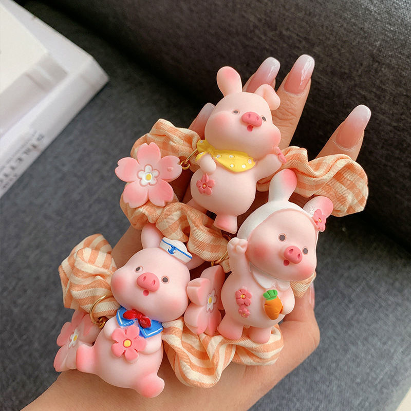 New cute little flower pig large intestine hair band, simple and ins hair tie, hair band, elegant hair tie, women's ponytail Application Scenario