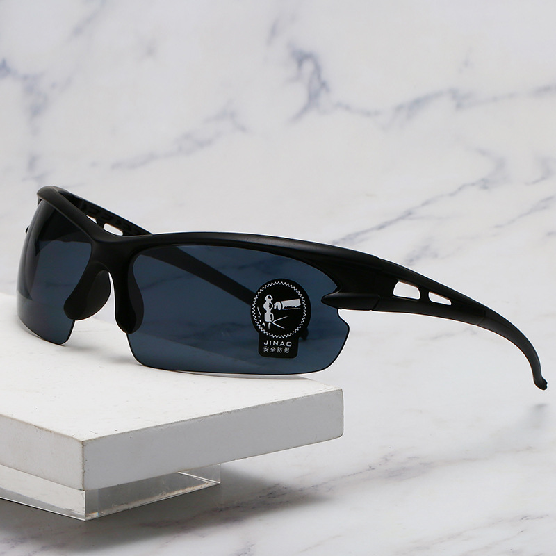 专业骑行眼镜 风镜型滑雪护目镜 滑雪穿搭必备 防风防沙保护视力