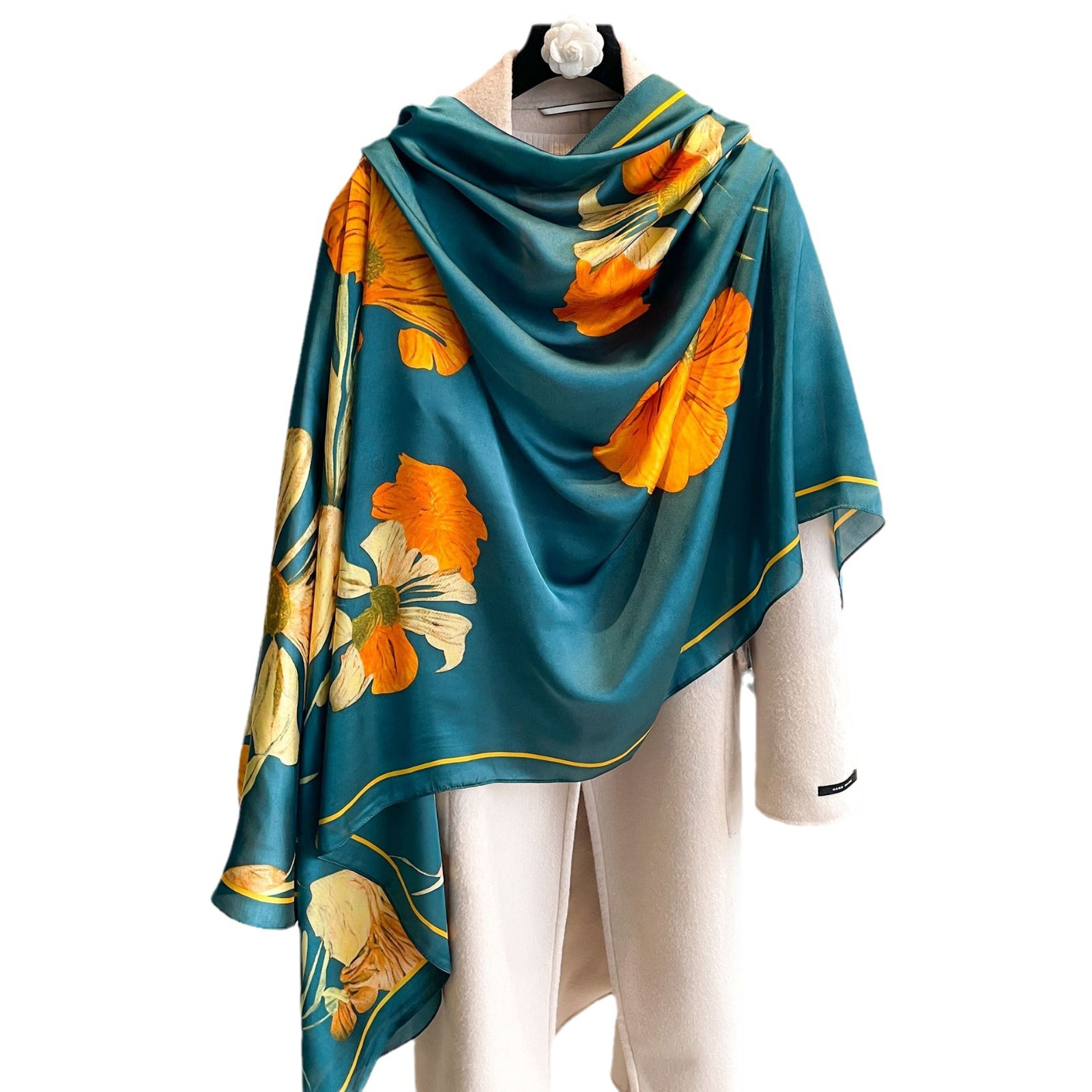 围巾/方巾/围巾桑蚕丝/穆斯林防晒/绣花围巾白底实物图