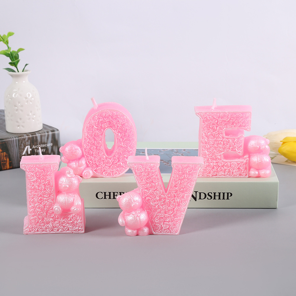 Romantic proposal and declaration of LOVE creative love confession candles, Qixi Festival Valentine's Day scene decoration candles
