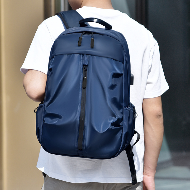 Cross-border large-capacity business backpack for men with logo printing, laptop backpack, casual student travel bag Application Scenario