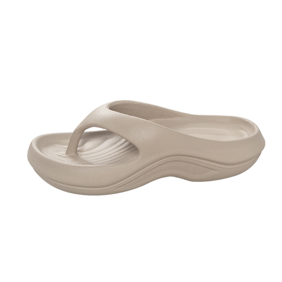 Thick-soled flip-flops that give a feeling of stepping on feces across borders are suitable for women to wear in summer. EVA super soft-soled beach Hiyin hairpin foot sandals Item Picture