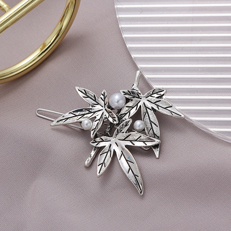 Korean Version Mori Hair Clip Female Summer Side Fringe Clip Net Red Hair Card Word Clip Elegant Temperament Headwear Wholesale details Picture