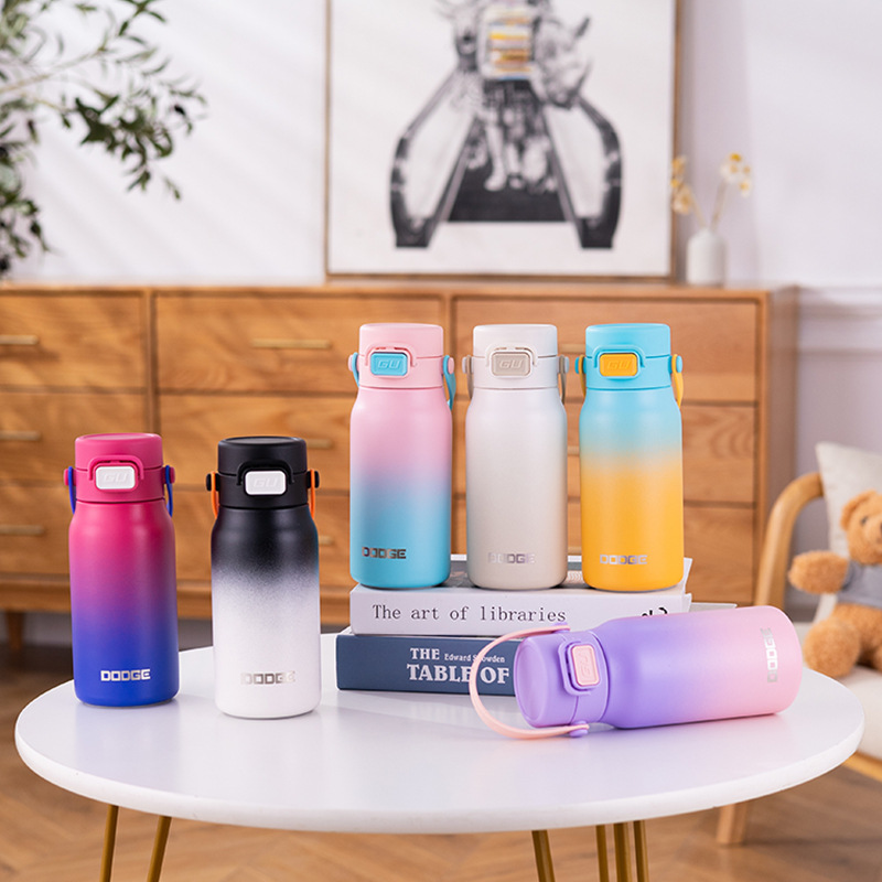 Hilo Dodge portable portable thermos cup Large capacity sports outdoor fitness student colorful gradient thermos cup details Picture