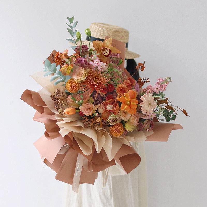 Korean-style solid-color first love, Ouya paper macaron waterproof fresh flower wrapping paper, bouquet wrapping paper, gift packaging material Application Scenario