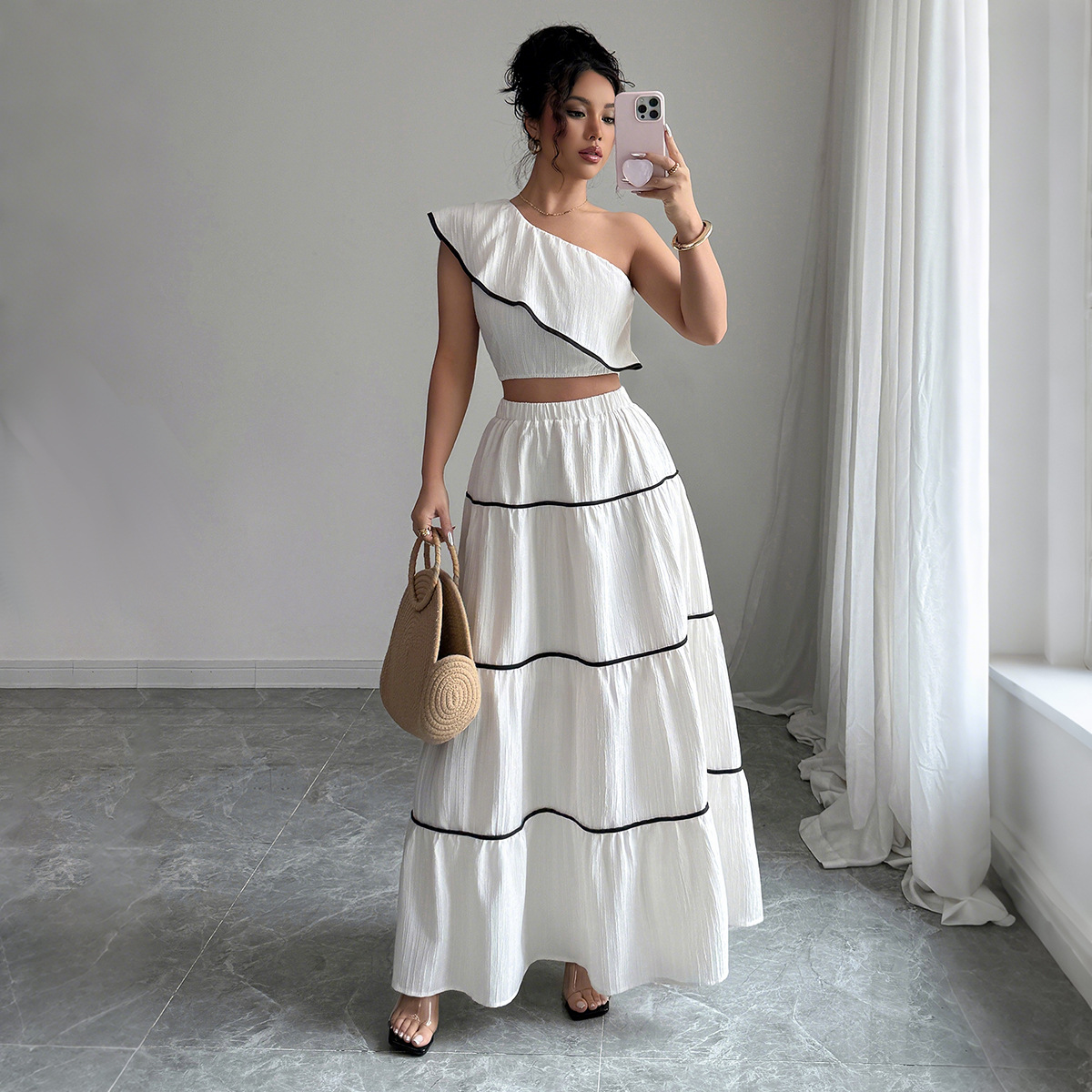 Cross-border European and American style casual, fashionable and elegant off-the-shoulder, back-center skirt two-piece set for women's clothing 2025 Amazon full figure