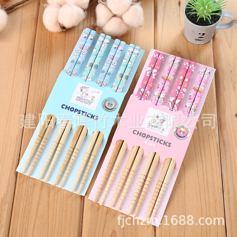 Wholesale and customization of cute cartoon bamboo chopsticks snoopy, Japanese-style household children's and kindergarten bamboo wooden chopsticks