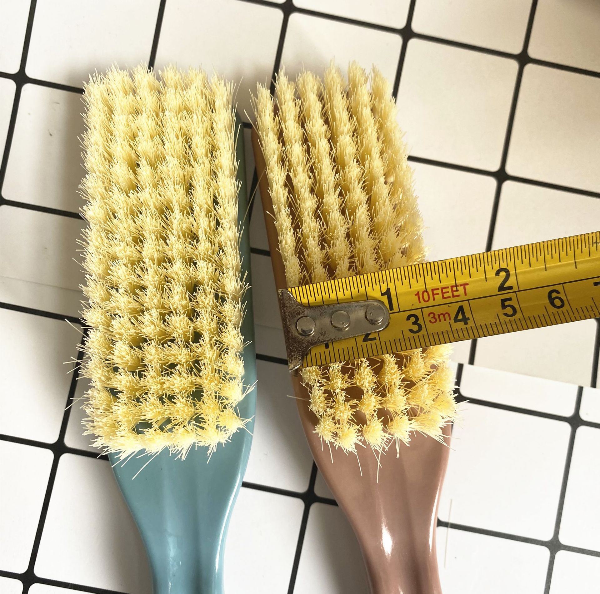 Soft-bristled brushes, shoe brushes, wholesale cleaning brushes, shoe washing brushes, laundry brushes, board brushes, shoe brushes, cleaning without damaging clothes and shoes, one-yuan store Item Picture