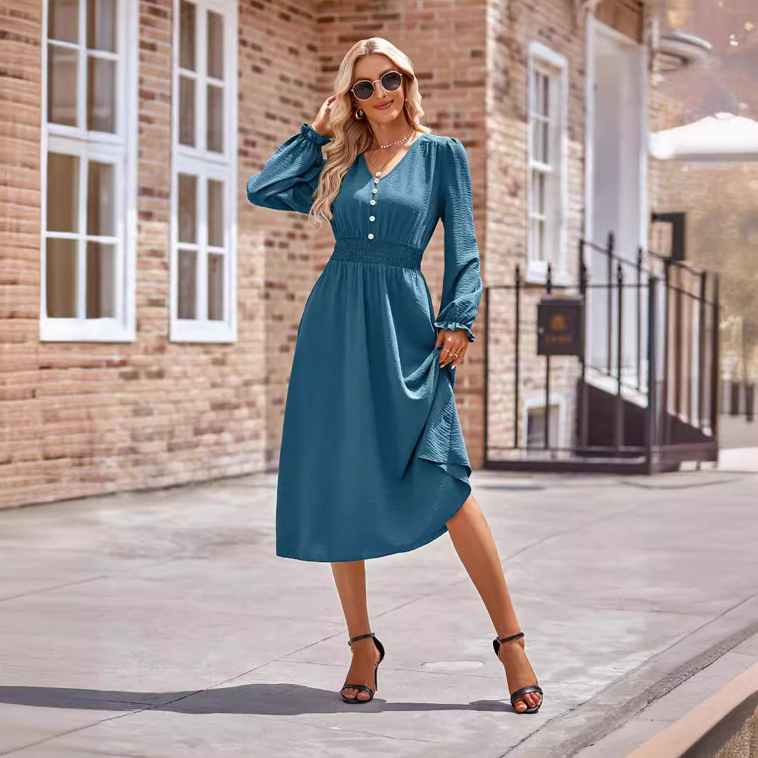 Independent Amazon's 2024 autumn and winter new women's clothing collection for Europe and America, a solid color mid-length dress with a V-neck and a cinched waist Specification drawing