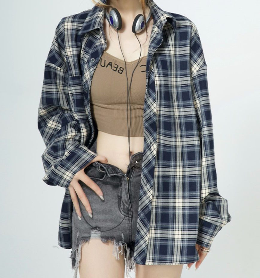 Korean version of High Street Beauty School Invitation: Plaid long-sleeved sun protection shirt for women's summer cardigan, thin shirt with top bf